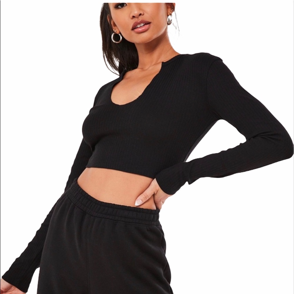 Black Notch Neck Rib Long Sleeve Crop Top